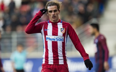 熊猫体育快讯-克拉马里奇远射再次考验门将