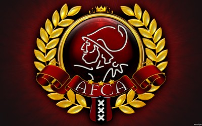 熊猫体育评论-维维安头球破门锁定冠军